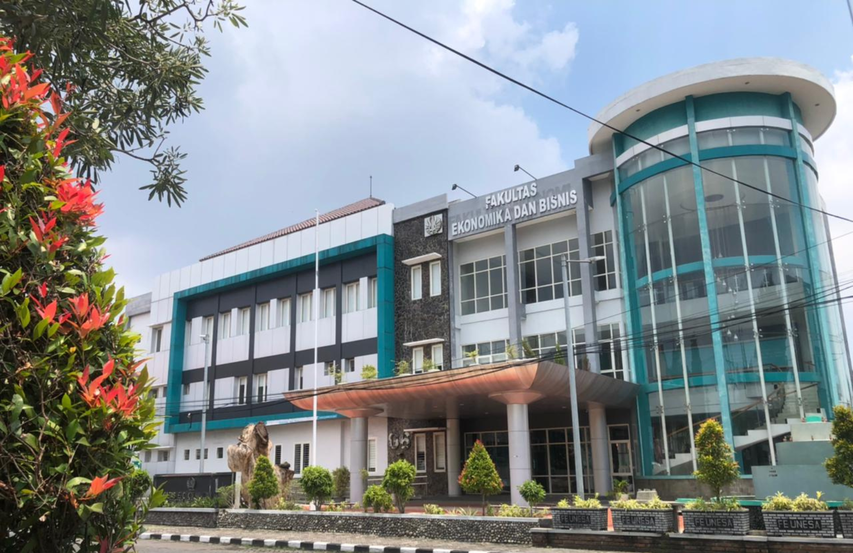Fakultas Ekonomika Dan Bisnis