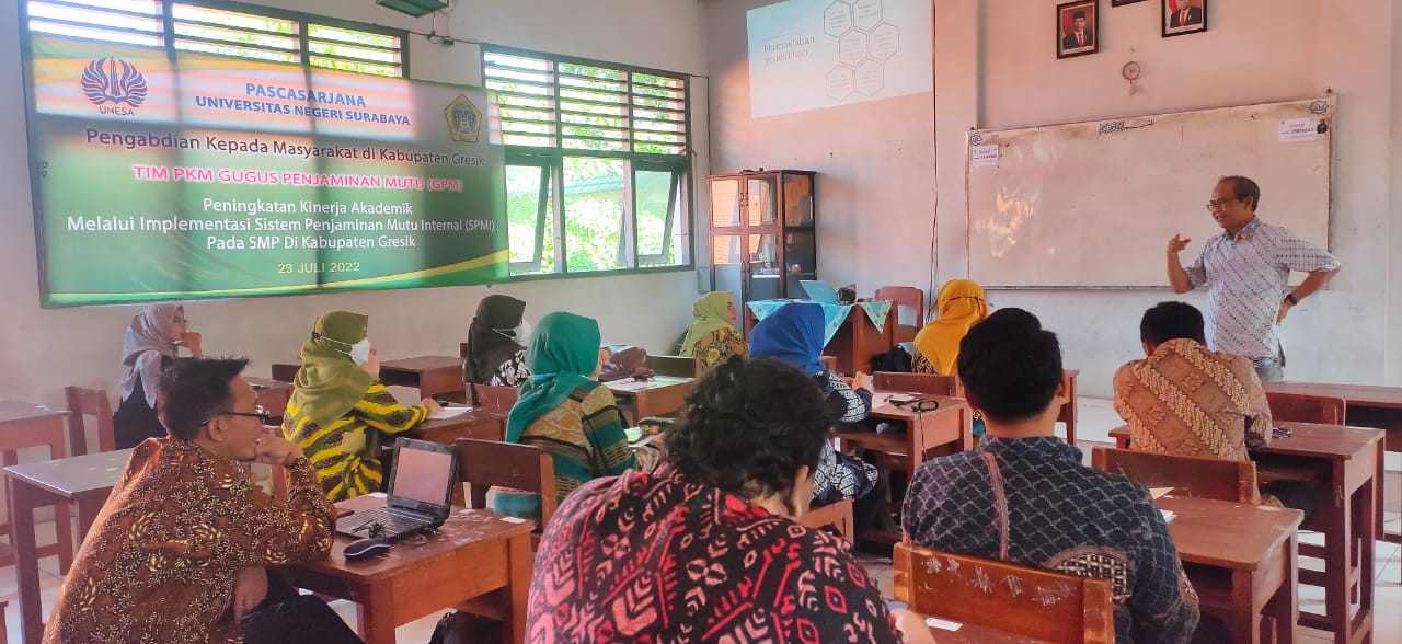 Pelatihan Penjaminan Mutu oleh GPM Pascasarjana kepada Guru SMP di Gresik