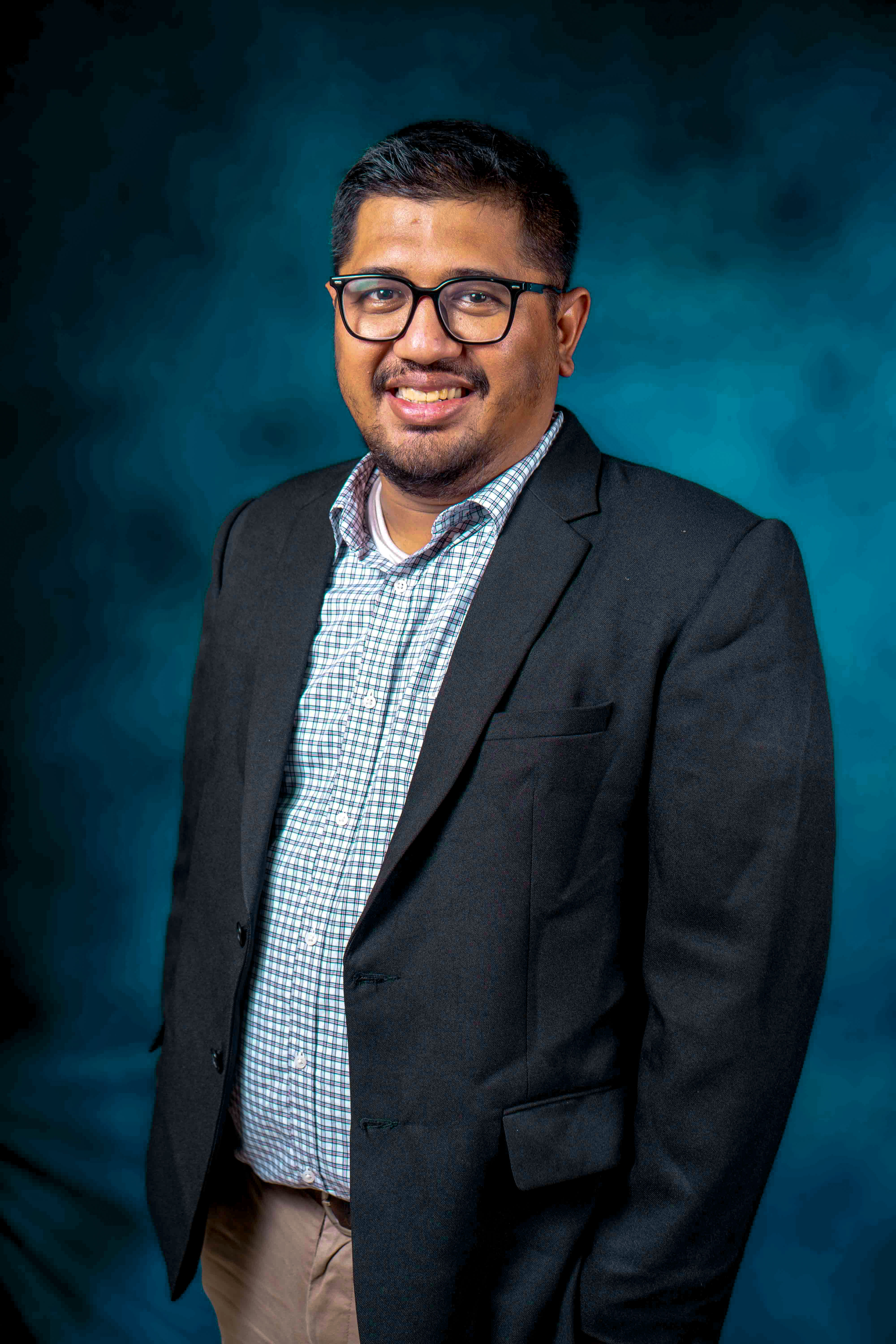 Dosen S1 Ilmu Komunikasi Unesa