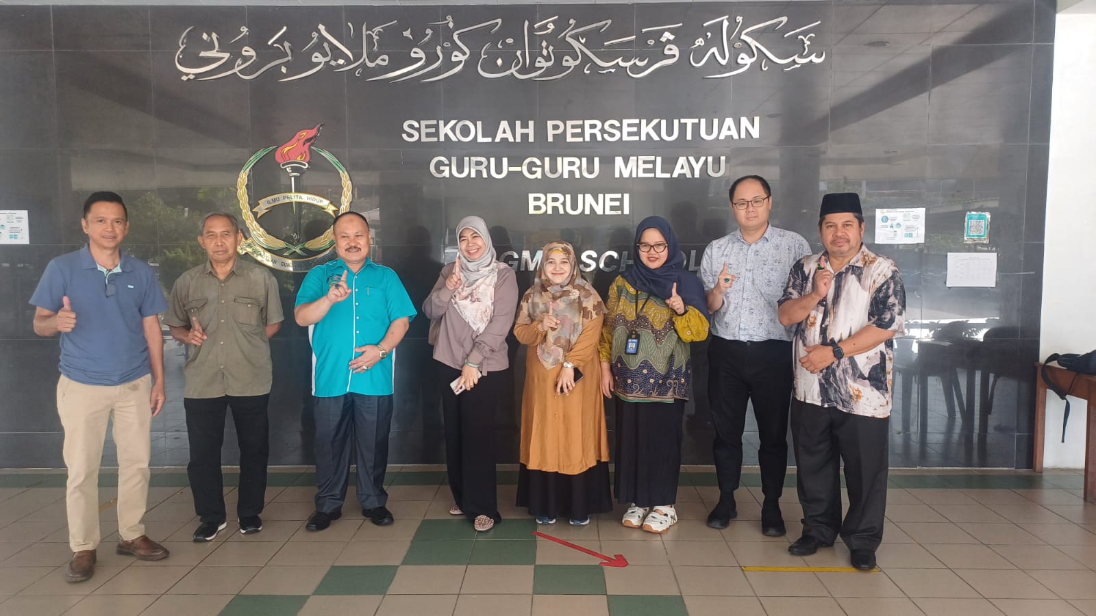 JAUH – JAUH KE BRUNEI DOSEN PGSD FIP UNESA ADAKAN PELATIHAN ETNO ...