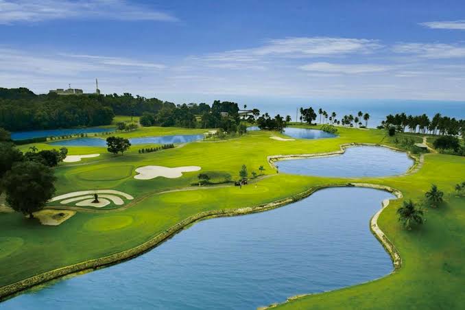 Lapangan Golf