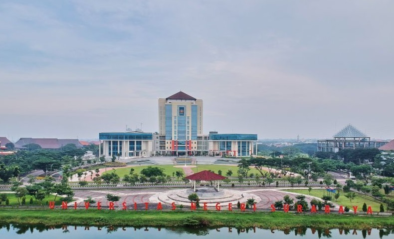 Gedung Rektorat Unesa