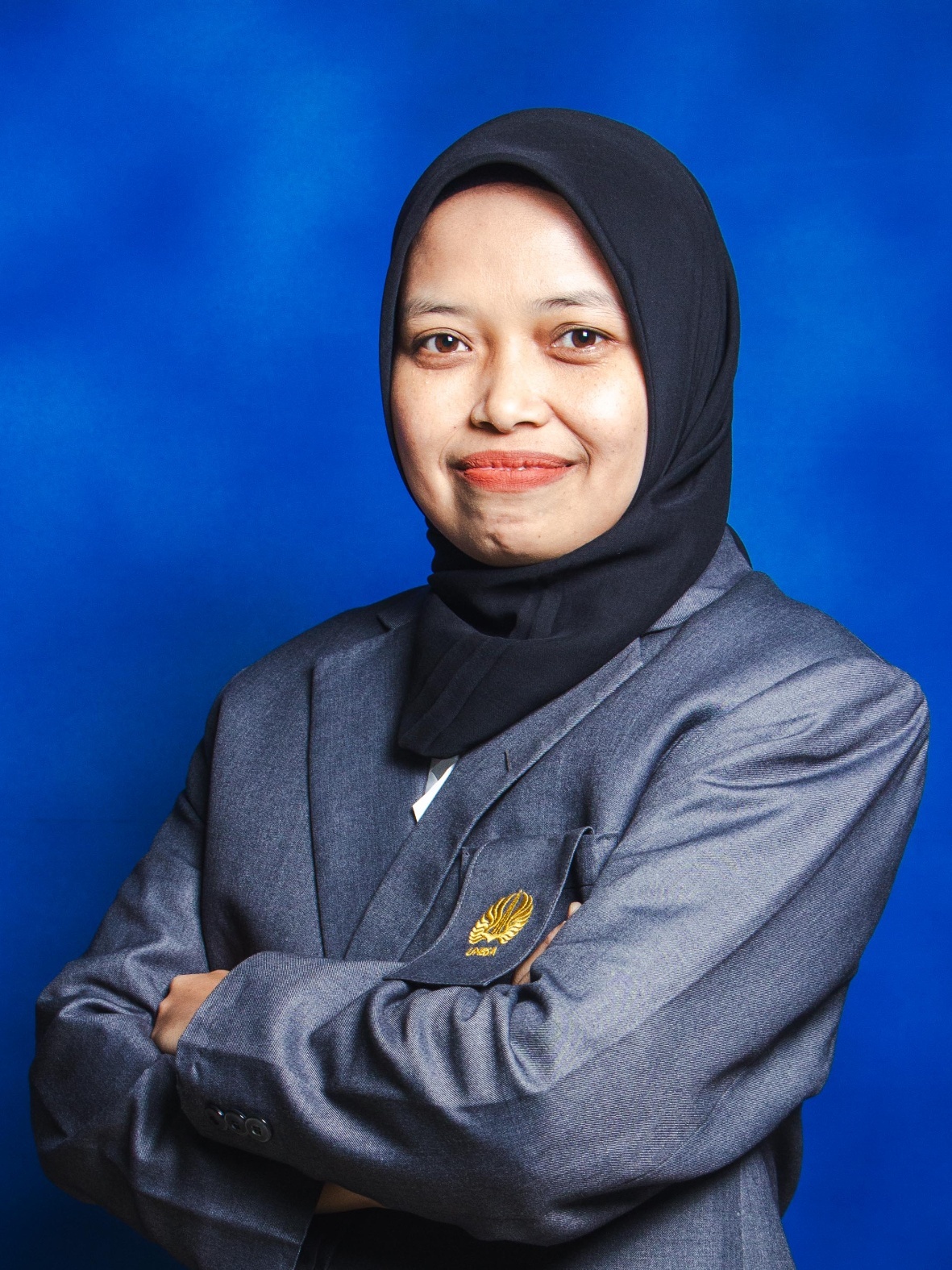 Dr. Retno Mustika Dewi