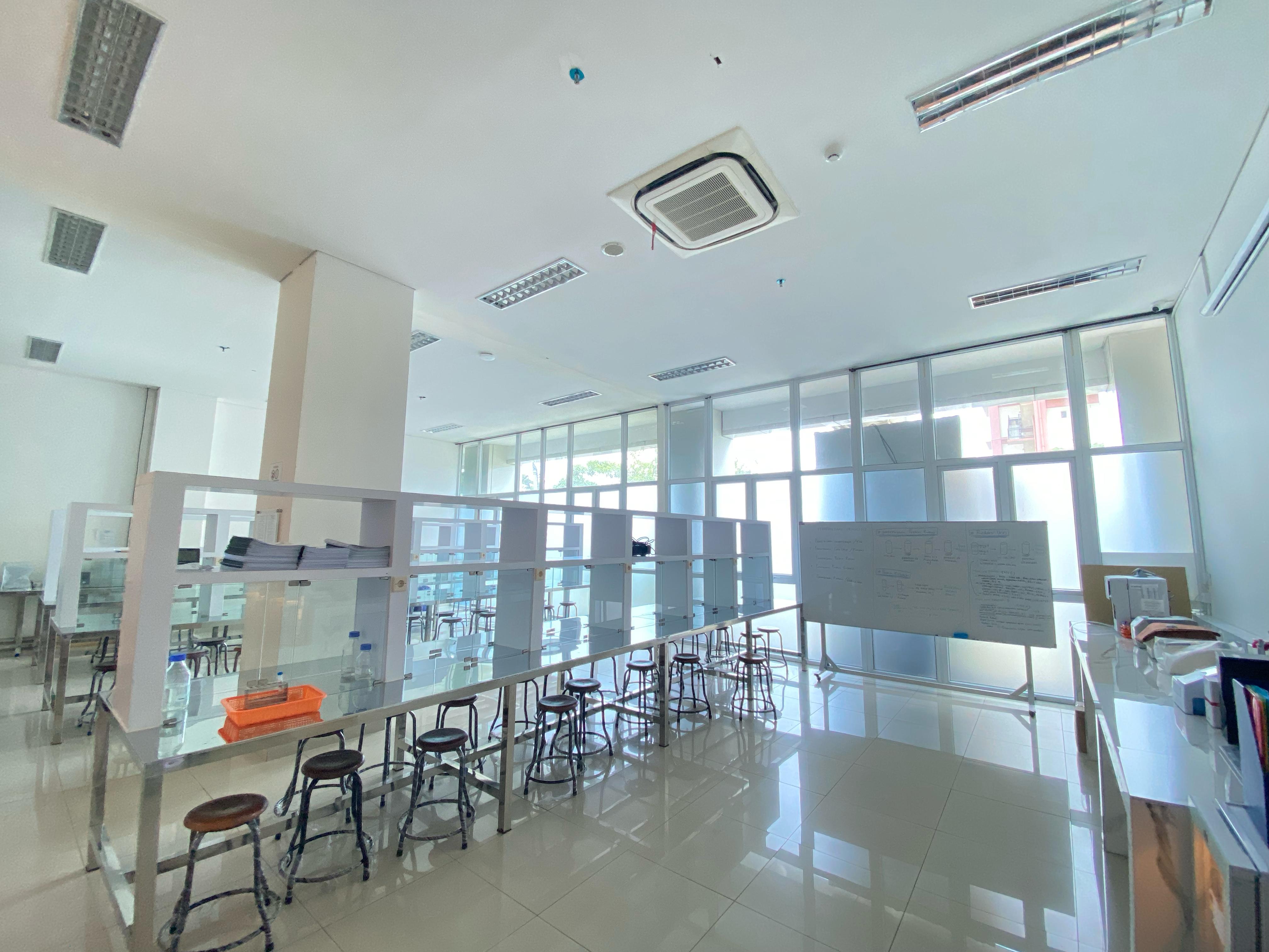 Laboratorium Biokimia-Patologi Klinik 1