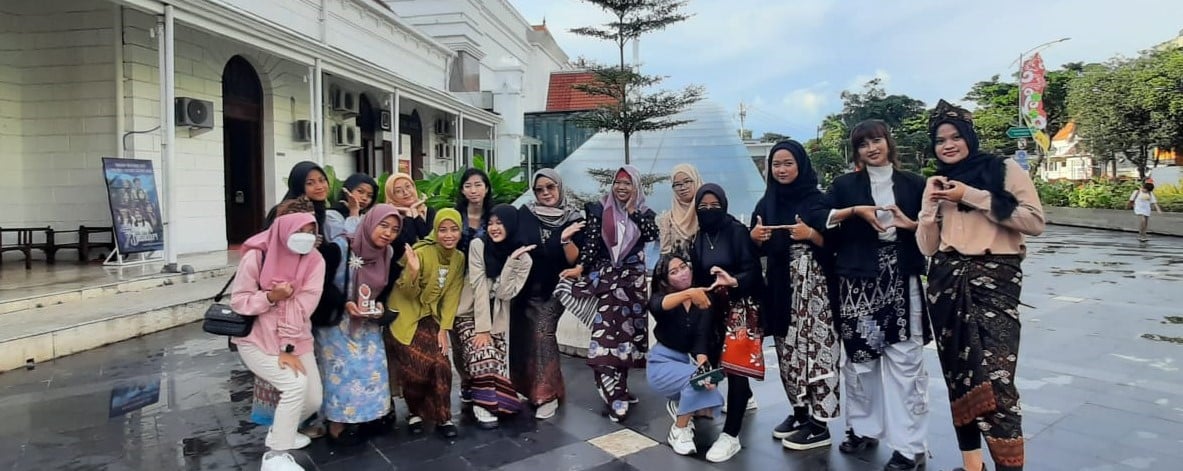 Kuliah Budaya Indonesia 