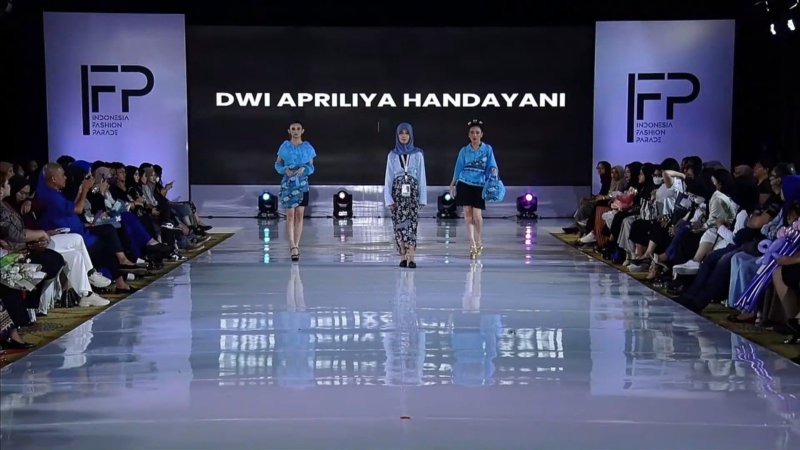 Dwi Apriliya Handayani, Indonesia Fashion Parade 2023